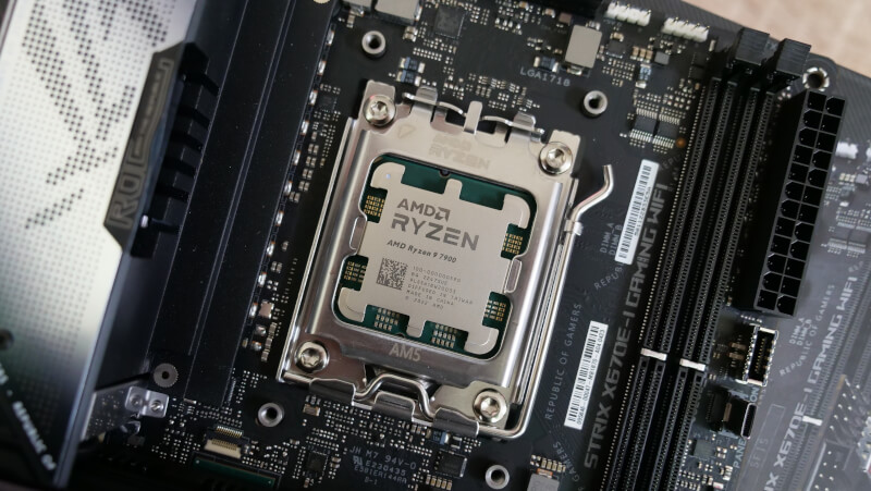 KIOXIA Build Ryzen 9 7900 CPU installeret.JPG